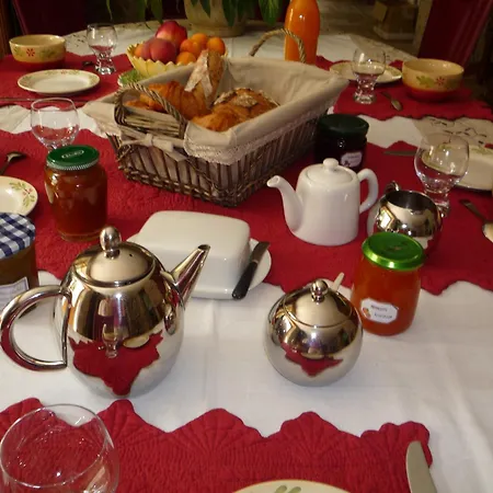 Les Figuiers Alojamento de Acomodação e Pequeno-almoço Silhac