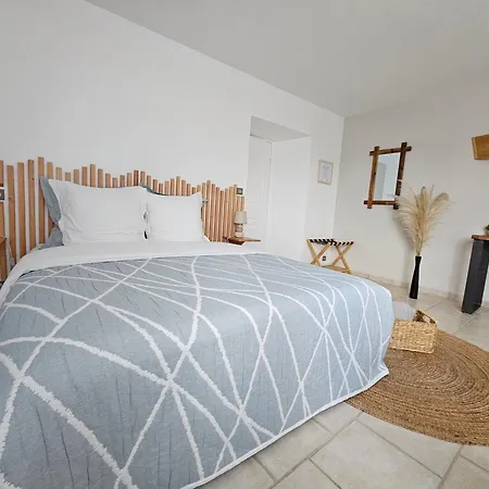 Bed & Breakfast Les Figuiers 3*